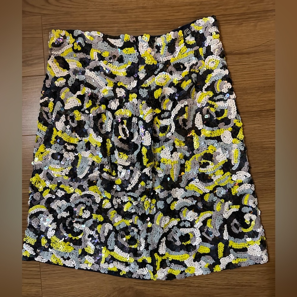 French Connection Yellow/Gray/White Sequin high wasted mini skirt size 0